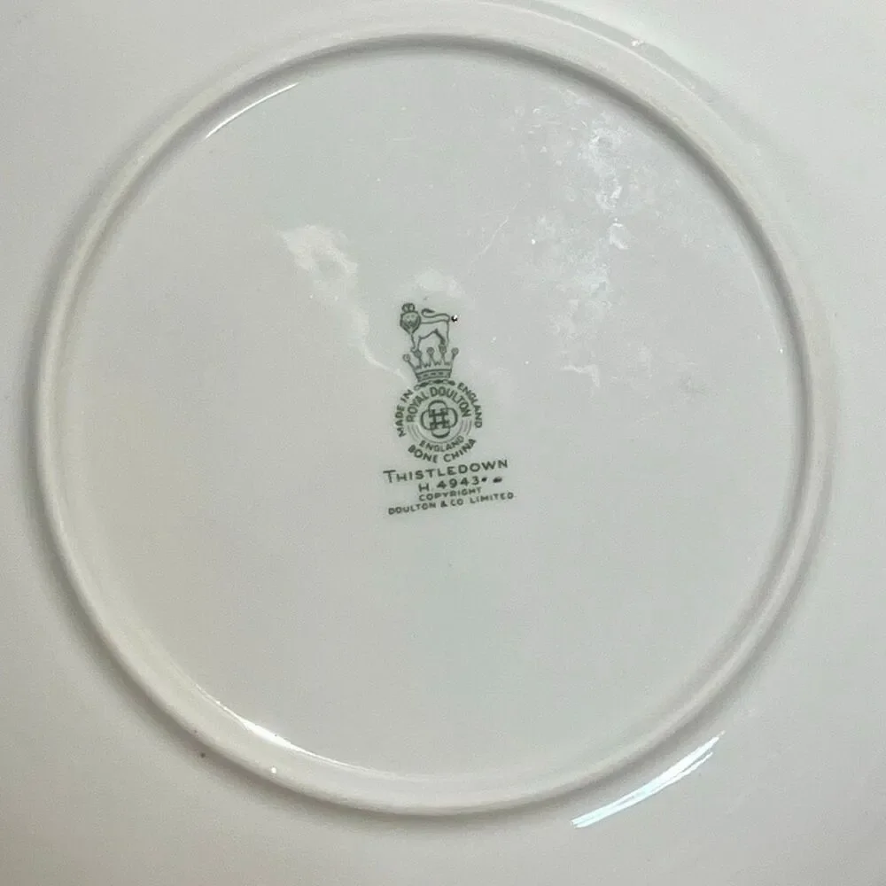 Set of 10 Royal Doulton Thistledown Dinner‎ Plate H.4943 with Carrying Case